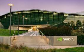 Định hướng phát triển bền vững và hiện đại trong lĩnh vực AI sẽ không chỉ giúp Nvidia giữ vững vị trí cạnh tranh mà còn góp phần vào sự tiến bộ của toàn xã hội